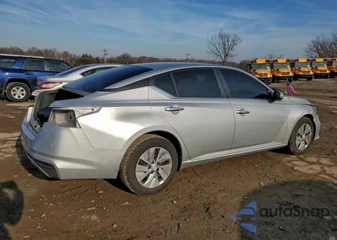 2021 Nissan Altima S z USA, uszkodzony, nr VIN 1N4BL4BV9MN382513